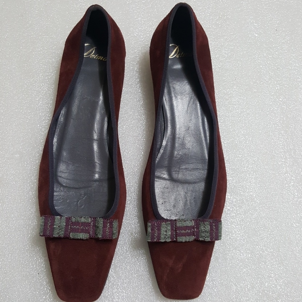 DELMAN women's flats size 9M